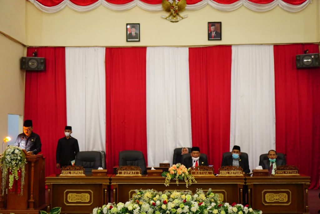 Dibahas Secepat “Kilat”, DPRD Halmahera Barat Sahkan Ranperda Perampingan OPD