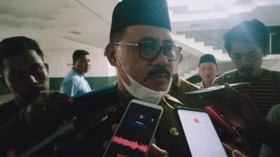 Bupati James Sebut Pemberhentian Kades Lako Akediri Belum Permanen