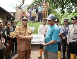 Pj Gubernur Malut Galang Sinergi-Koordinasi Penanganan Bencana Banjir Rua
