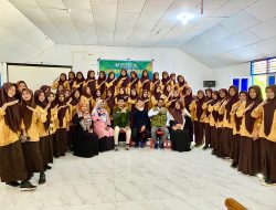 Yakesma dan Yayasan Malut EduSmart Gelar Seminar Motivasi untuk Siswa di Sula