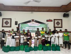 Yakesma Malut dan YBM PLN Salurkan Bantuan untuk Yatim dan Duafa