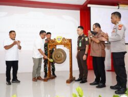 Sekda Tidore Buka Sosialisasi Duta Pelajar Sadar Hukum