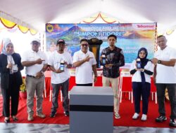 Wali Kota Tidore Luncurkan Simponi, Bayar Pajak Kini Serba Online