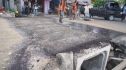 BPJN Malut Gerak Cepat Ganti Deuker Rusak di Kayu Merah, Jalan Kembali Aman