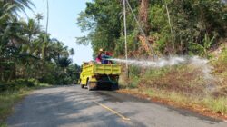 Cegah Kebakaran Hutan, Kepala BPJN Malut Instruksikan Penyiraman Serentak Bahu Jalan Nasional