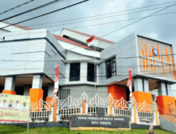 Batal ke Moti, Lima Anggota DPRD Ternate Reses di Rumah, Peserta Hanya Seorang