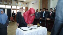 Jahra Mandar Dilantik Jadi Kadis Dukcapil Tidore, Wawali Tekankan Pelayanan Publik