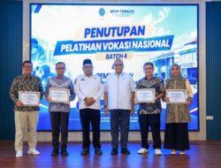 Konsisten Dorong Kompetensi Masyarakat Lingkar Tambang, Wamenaker Beri Penghargaan ke PT Position
