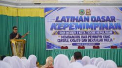 Buka LDKS SMA Negeri 1 Tidore, Ahmad Laiman Tekankan Pentingnya Karakter dan Moral Pemimpin Muda